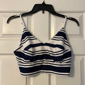forever 21 white and navy striped crop top